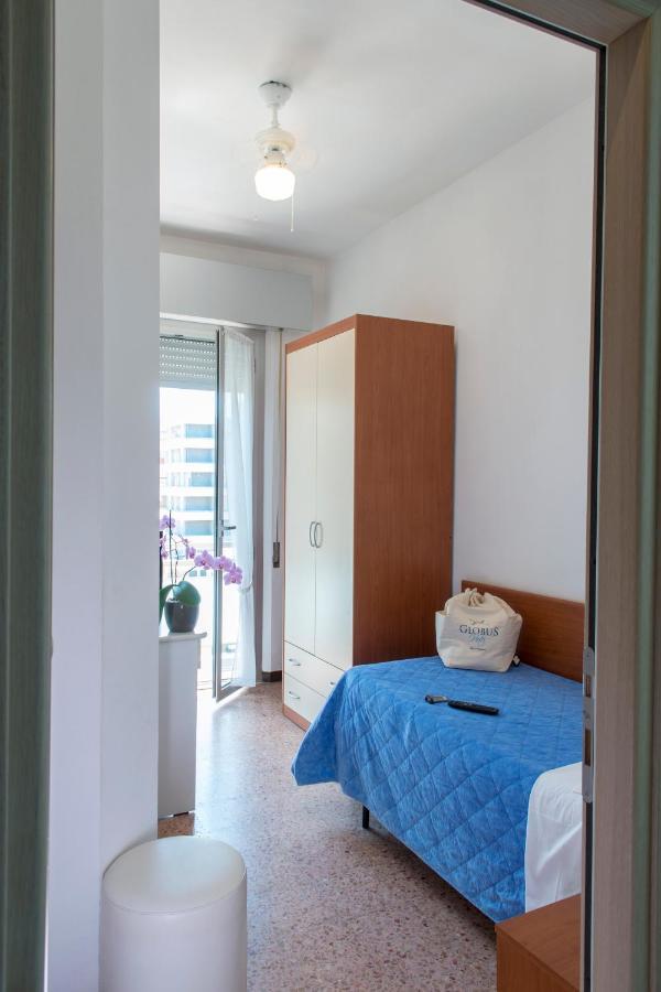 Hotel Globus بيلاريا-إيجيا مارينا المظهر الخارجي الصورة
